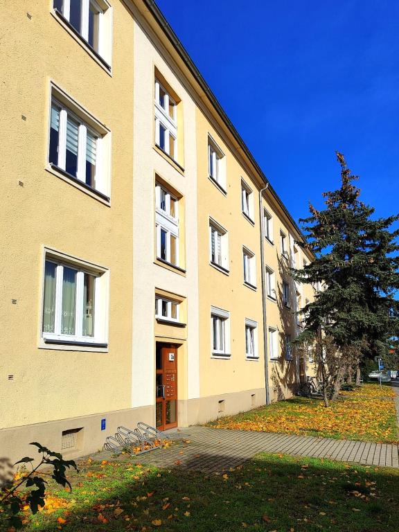 2-Raum Wohnung in Pestalozzistraße 2b (Altstadt)