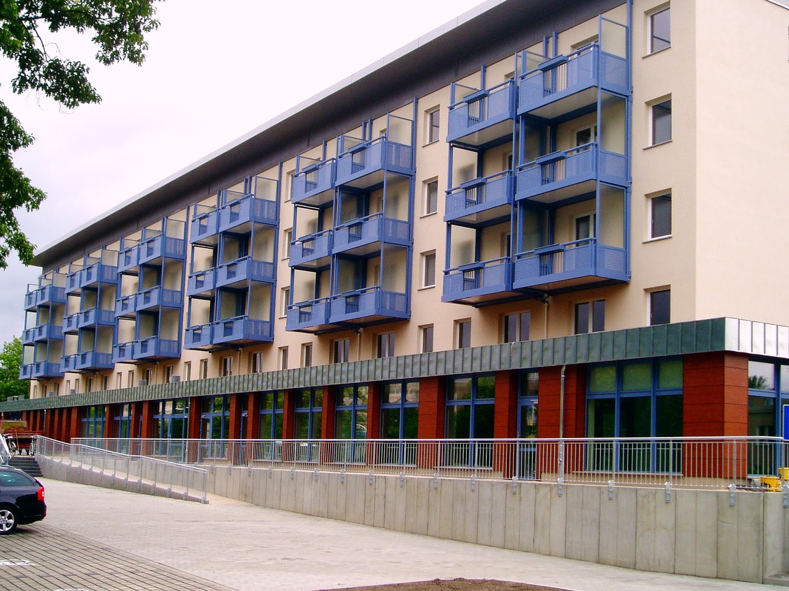 2-Raum Wohnung in Heinrich-Mann-Straße 2 (WK 3)