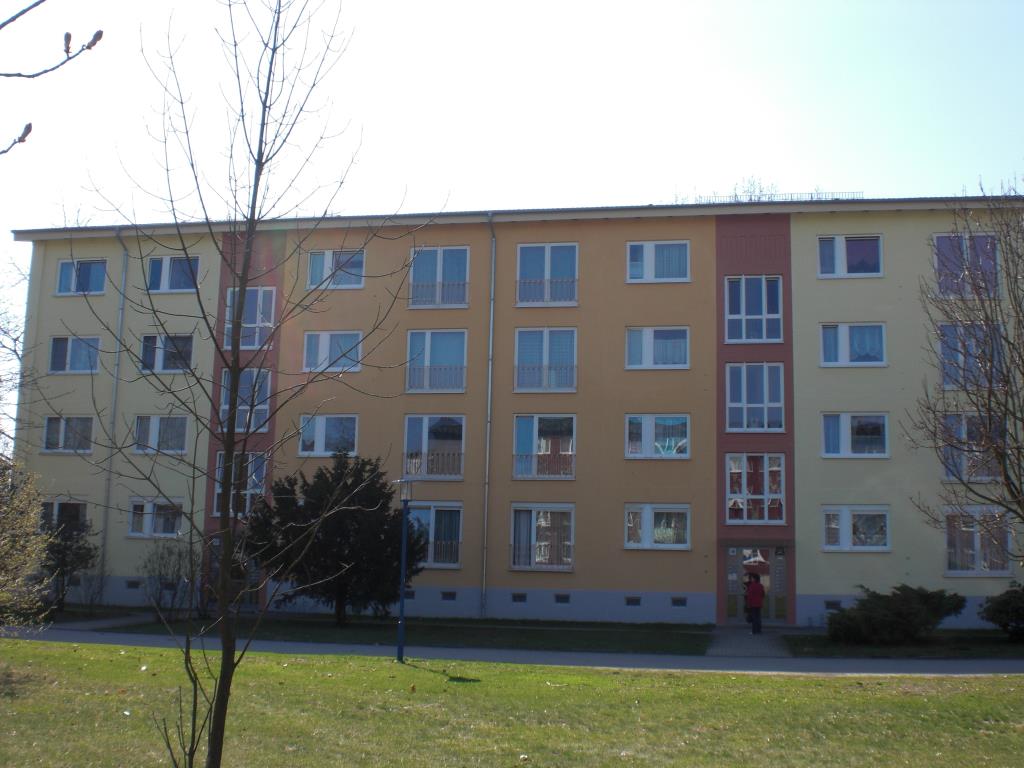 2-Raum Wohnung in Franz-Liszt-Straße 25 (WK 4)