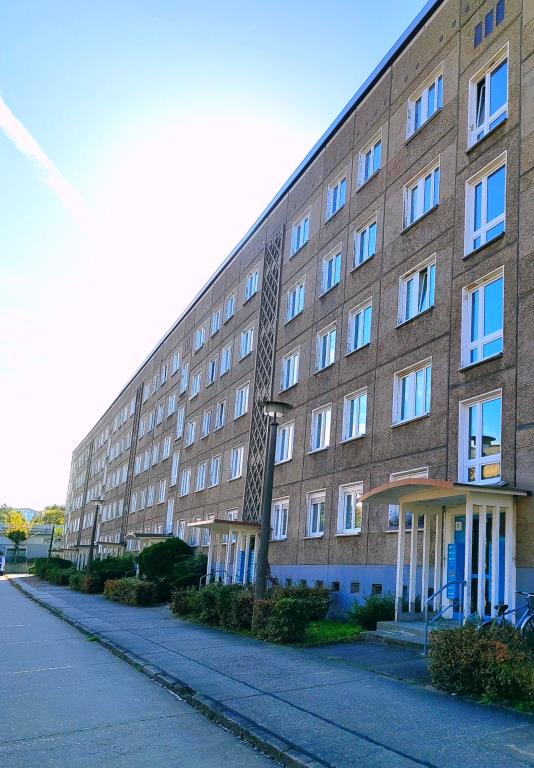 2-Raum Wohnung in Schöpsdorfer Straße 12 (WK 8)